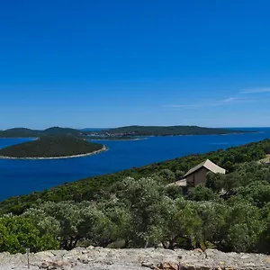  Camping Glamping Tents And Mobile Homes Trasorka Kroatië