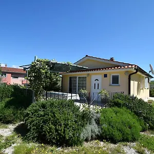  Ferienhaus Pere Kroatien