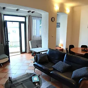 Vuzar , Opatija Croatia