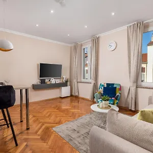 https://apartments-neo.primorje-gorskikotar.com