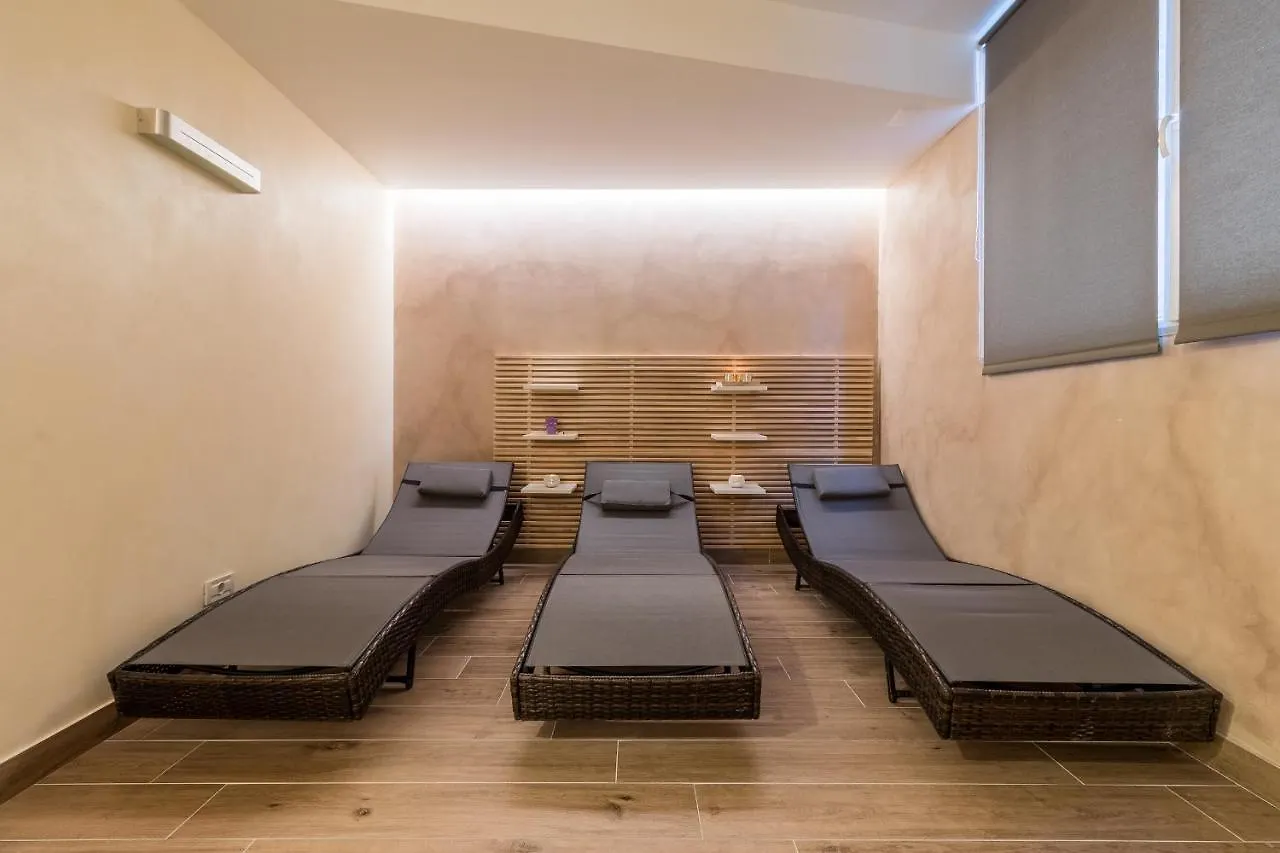 Family Resort Del Mar Banjole 4*,  Croatia